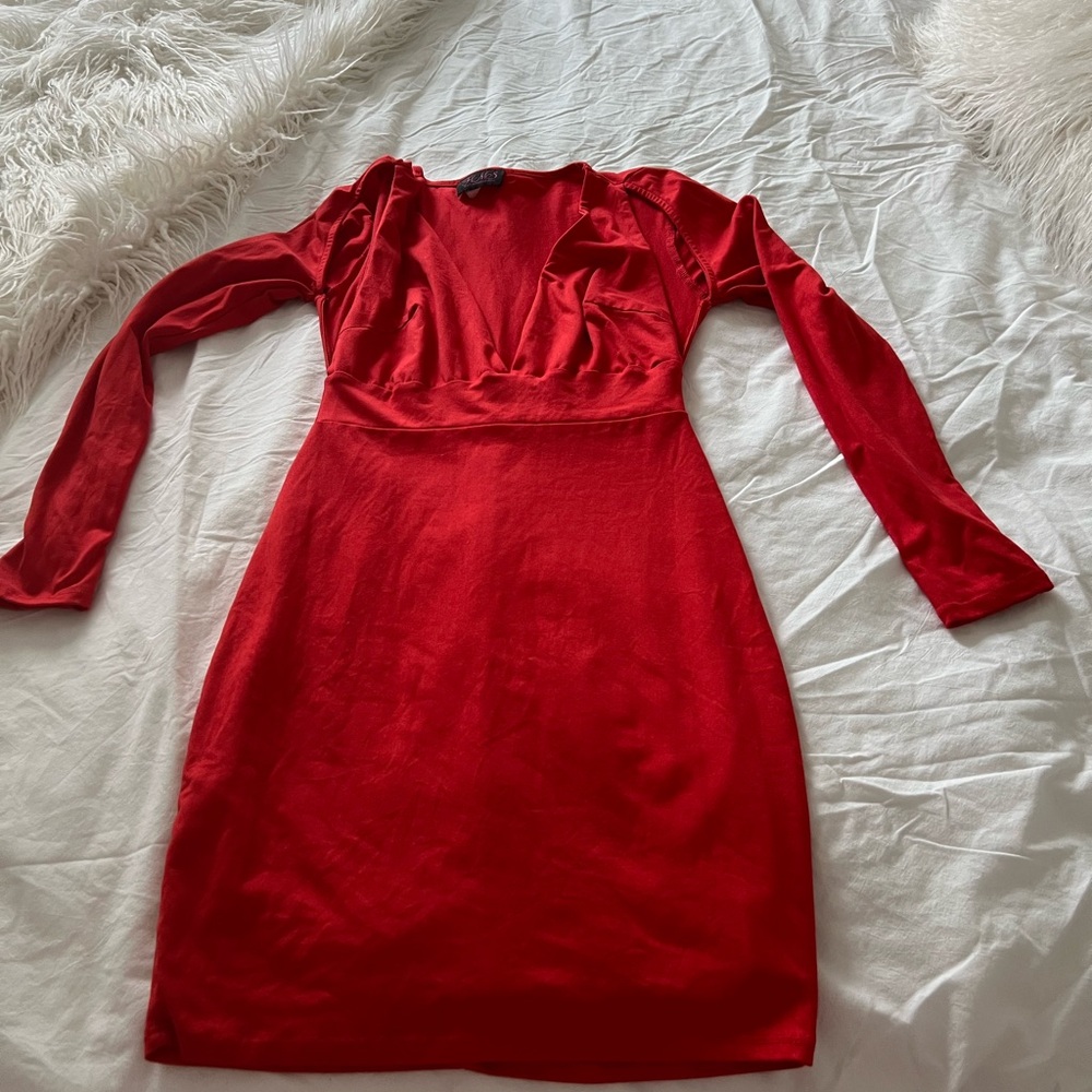 Deep V-neck Red Long Sleeve Dress